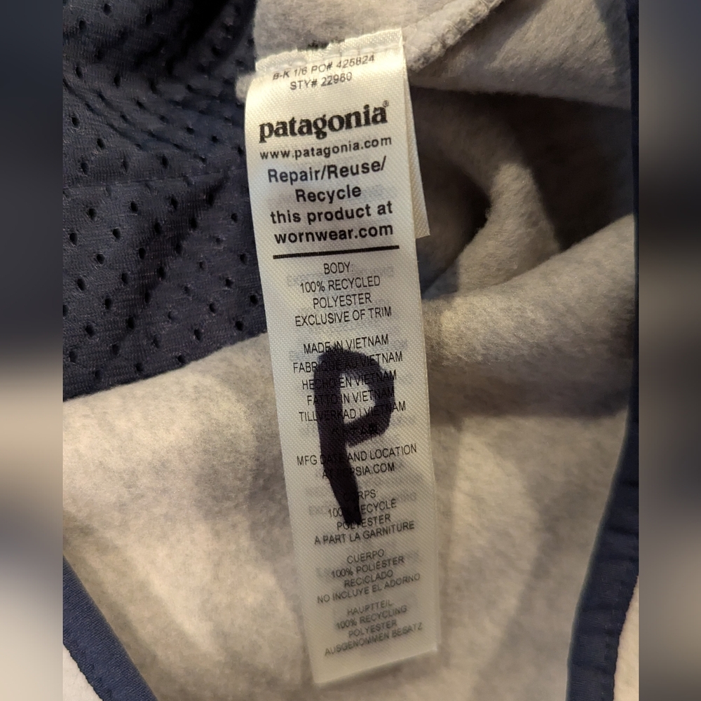 Patagonia Unisex Quarter-Zip Fleece Pullover - Picture 5 of 7